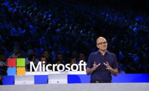CEO da Microsoft quer jogos de Xbox em todas as plataformas possíveis