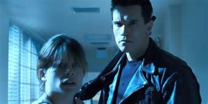 Linda Hamilton revela que não botou fé em Arnold Schwarzenegger durante O Exterminador do Futuro
